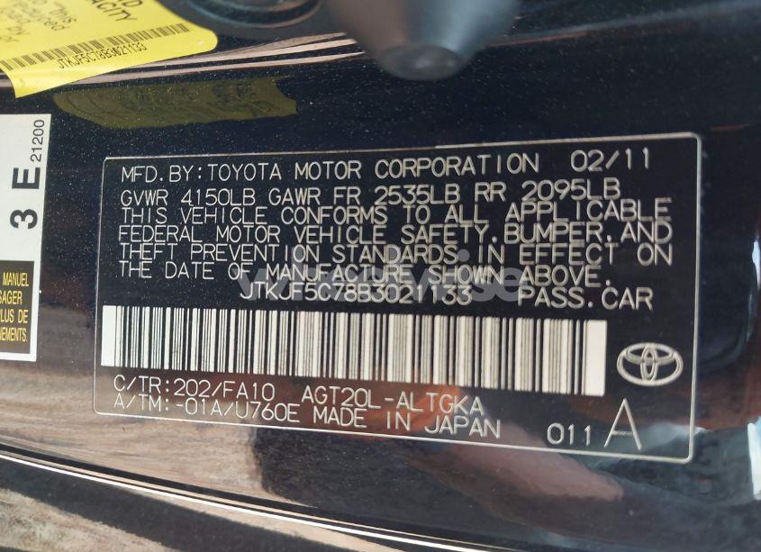 Photo 9 of 2011 Scion Tc N/A (VIN JTKJF5C78B3021133)