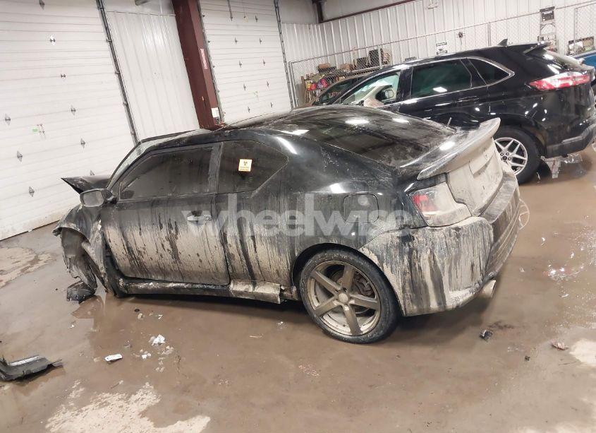 Photo 14 of 2014 Scion Tc N/A (VIN JTKJF5C78E3079814)