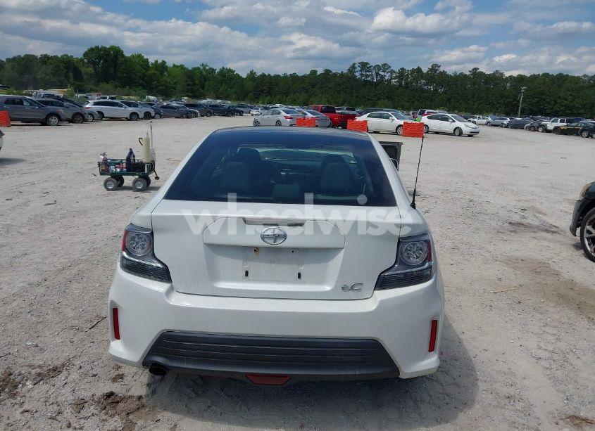 Photo 16 of 2015 Scion Tc N/A (VIN JTKJF5C79F3093318)