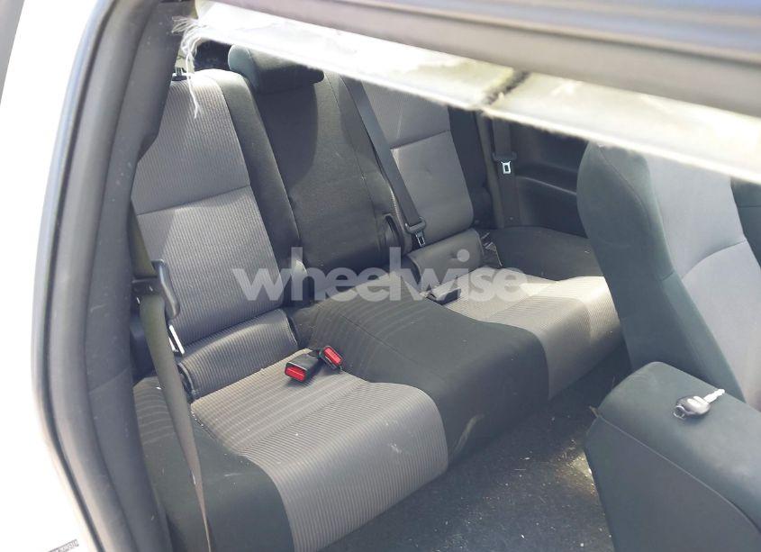 Photo 8 of 2015 Scion Tc N/A (VIN JTKJF5C79F3093318)