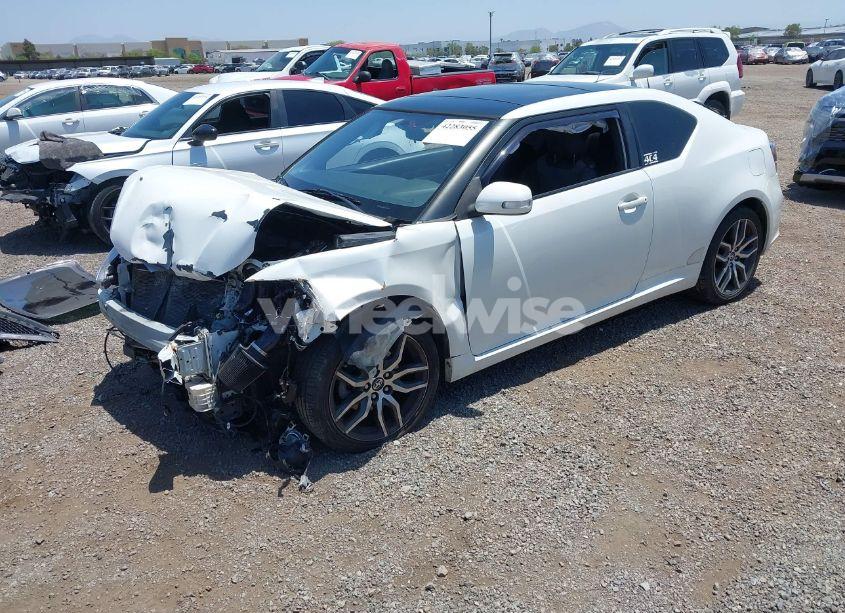 Photo 2 of 2016 Scion Tc N/A (VIN JTKJF5C79GJ020270)