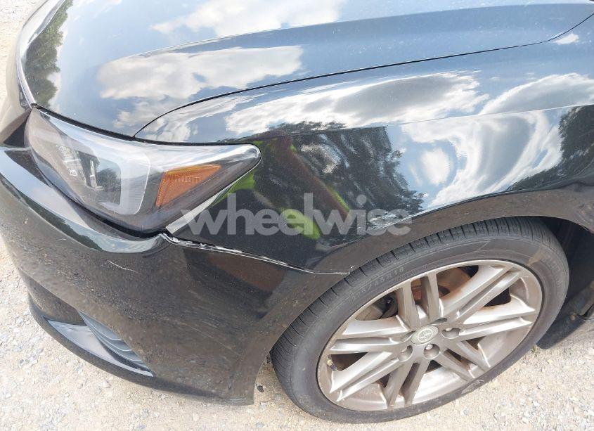 Photo 13 of 2012 Scion Tc N/A (VIN JTKJF5C7XC3038565)