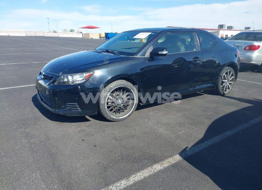 Photo 2 of 2013 Scion Tc N/A (VIN JTKJF5C7XD3047493)