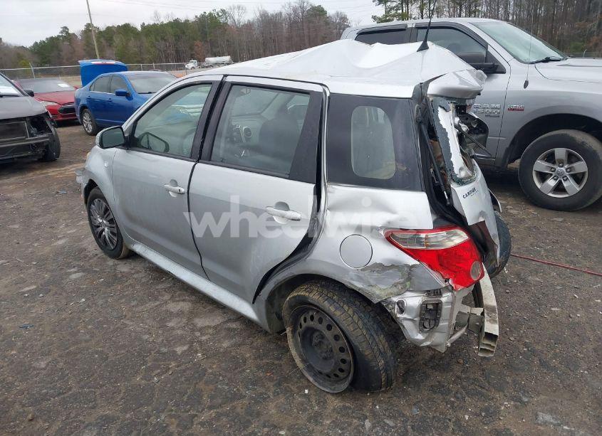 Photo 3 of 2006 Toyota Scion XA (VIN JTKKT624460171581)