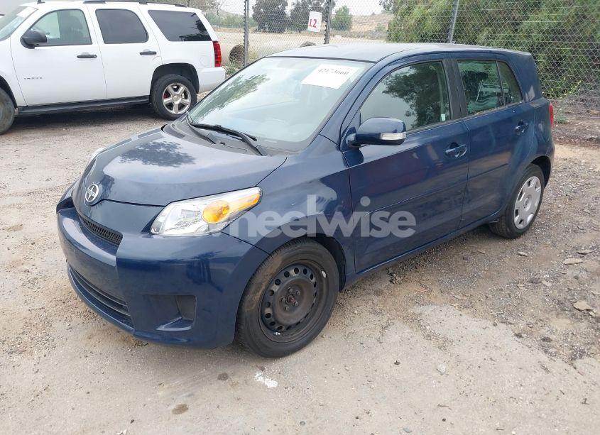 Photo 2 of 2008 Scion Xd (VIN JTKKU10428J031951)