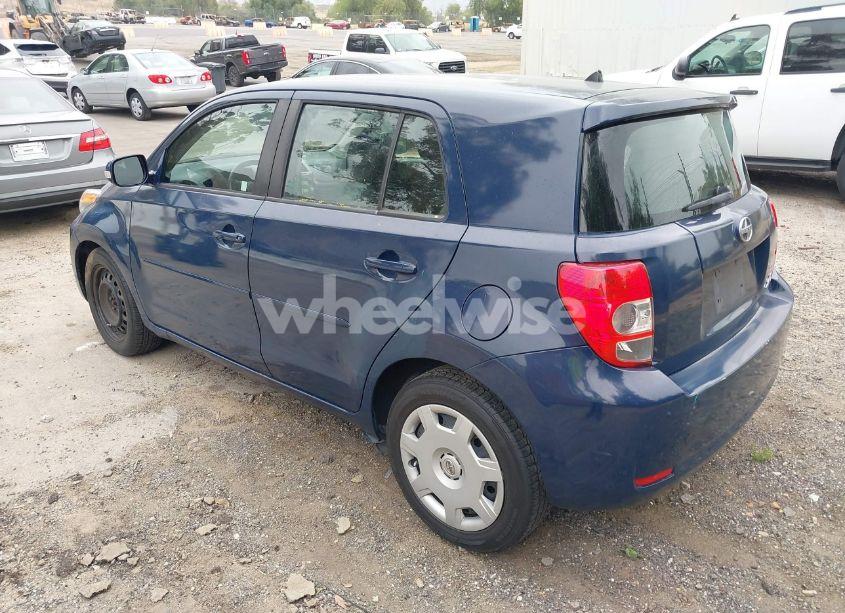 Photo 3 of 2008 Scion Xd (VIN JTKKU10428J031951)