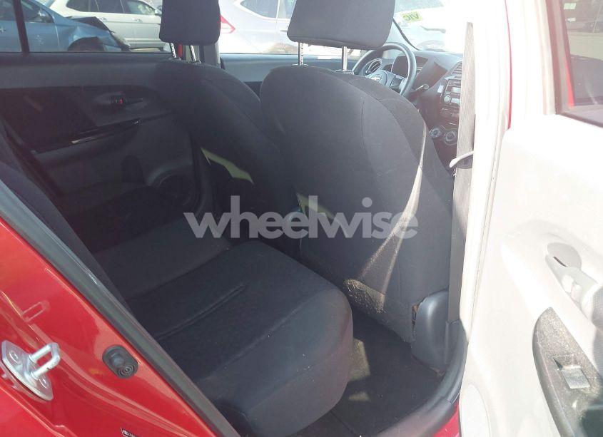 Photo 8 of 2008 Scion Xd (VIN JTKKU10468J020158)