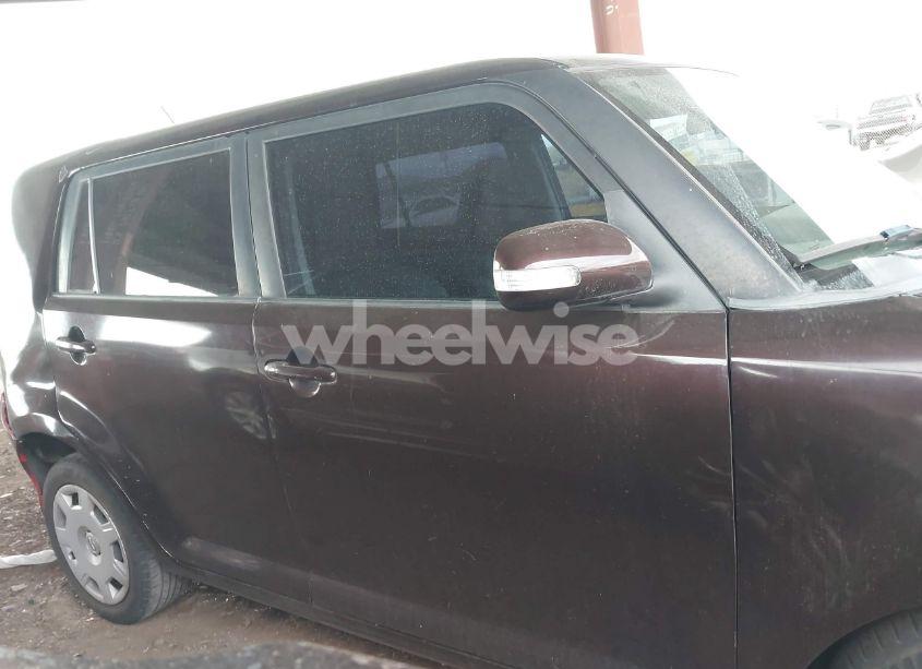 Photo 13 of 2008 Scion Xb N/A (VIN JTLKE50E081042987)