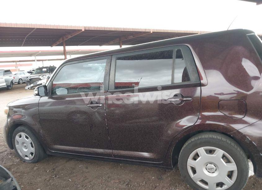 Photo 14 of 2008 Scion Xb N/A (VIN JTLKE50E081042987)