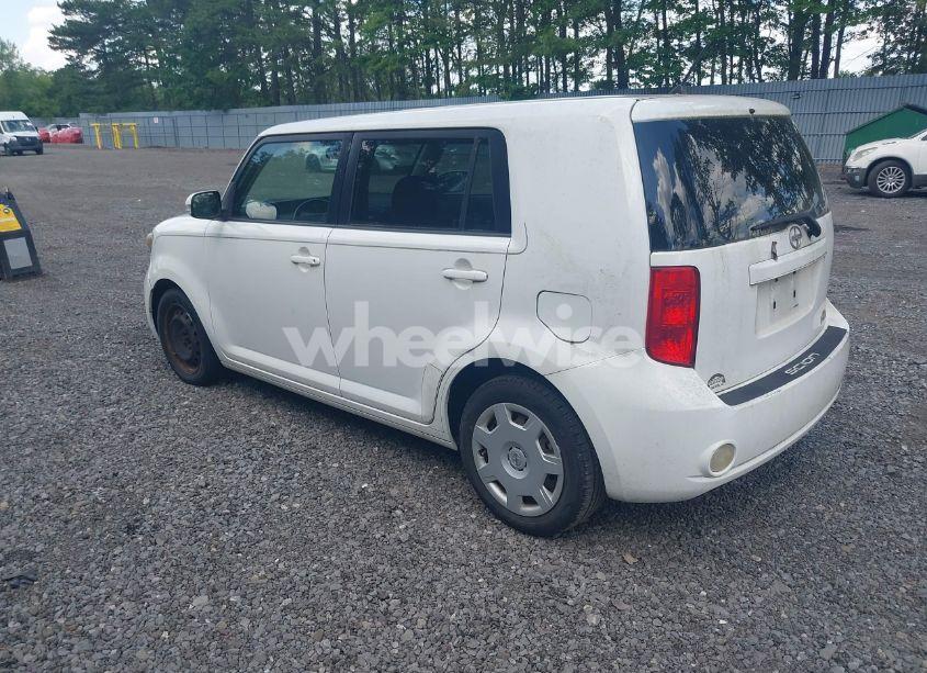 Photo 3 of 2009 Scion Xb N/A (VIN JTLKE50E191076888)