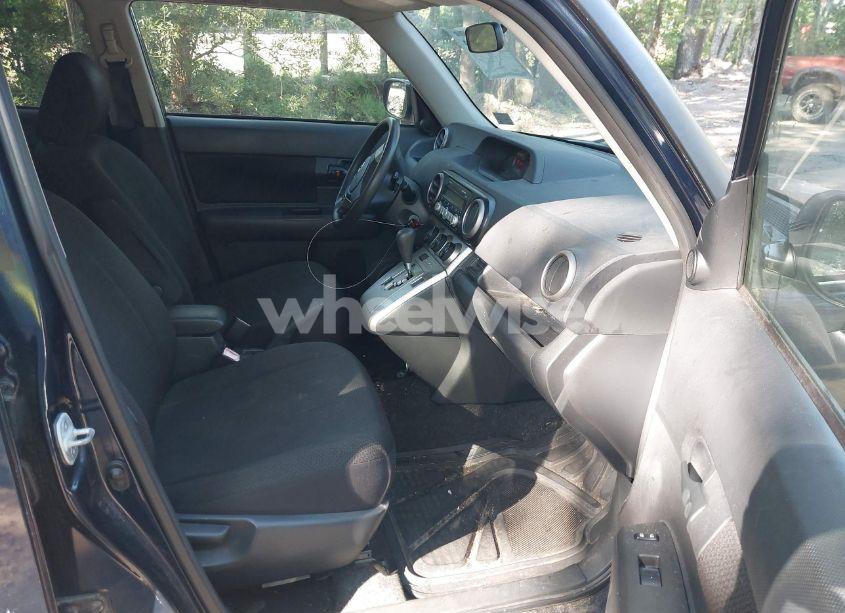 Photo 5 of 2008 Scion Xb N/A (VIN JTLKE50E281031764)