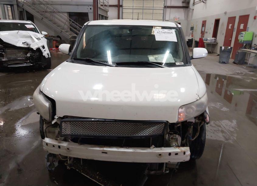 Photo 13 of 2008 Scion Xb N/A (VIN JTLKE50E681015406)