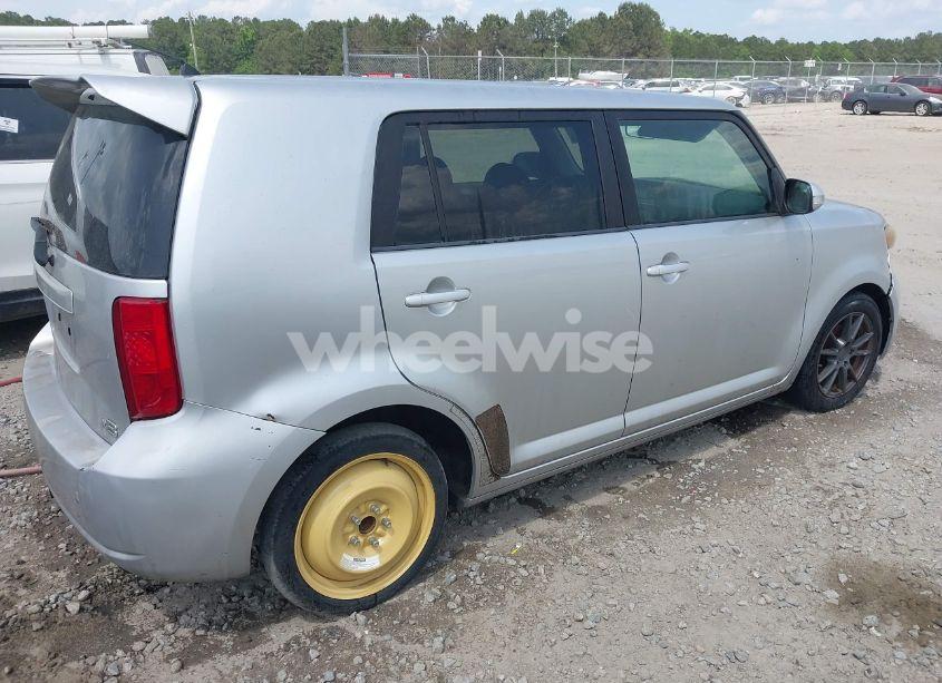 Photo 4 of 2008 Scion Xb N/A (VIN JTLKE50E781021599)