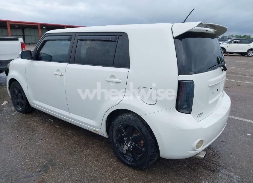Photo 3 of 2008 Scion Xb N/A (VIN JTLKE50E781033090)