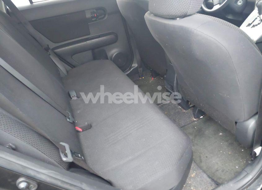 Photo 8 of 2009 Scion Xb N/A (VIN JTLKE50EX91088702)
