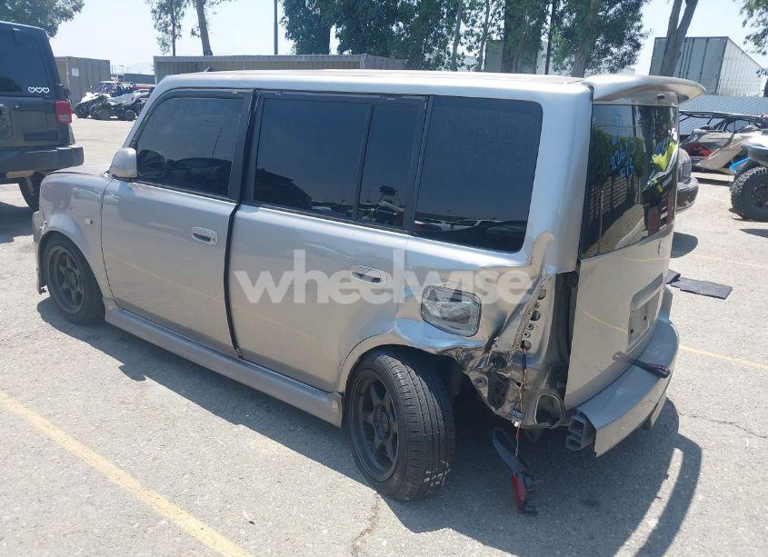 Photo 3 of 2006 Scion Xb N/A (VIN JTLKT324064103023)