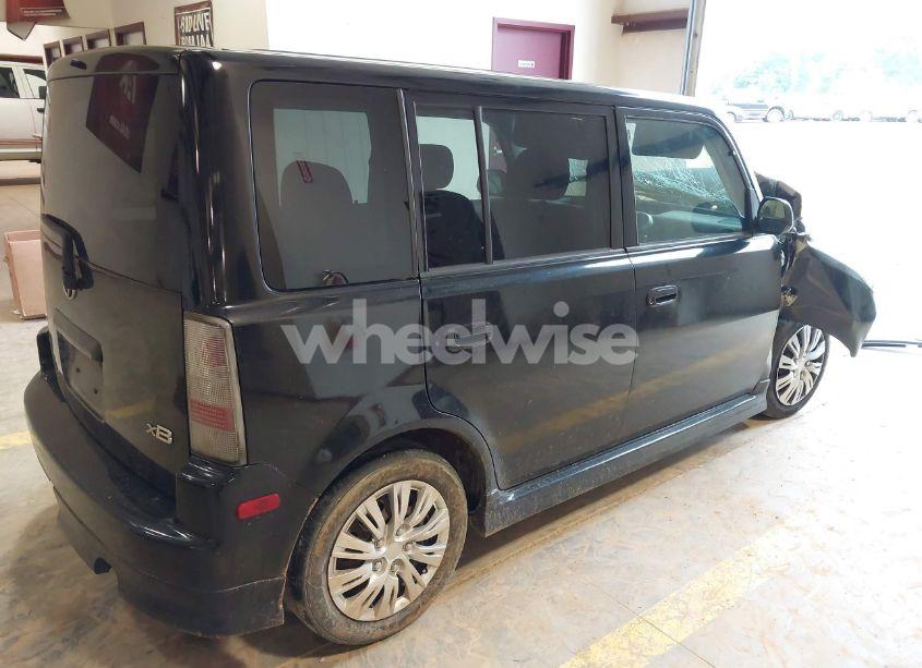 Photo 4 of 2006 Scion Xb N/A (VIN JTLKT324264063687)