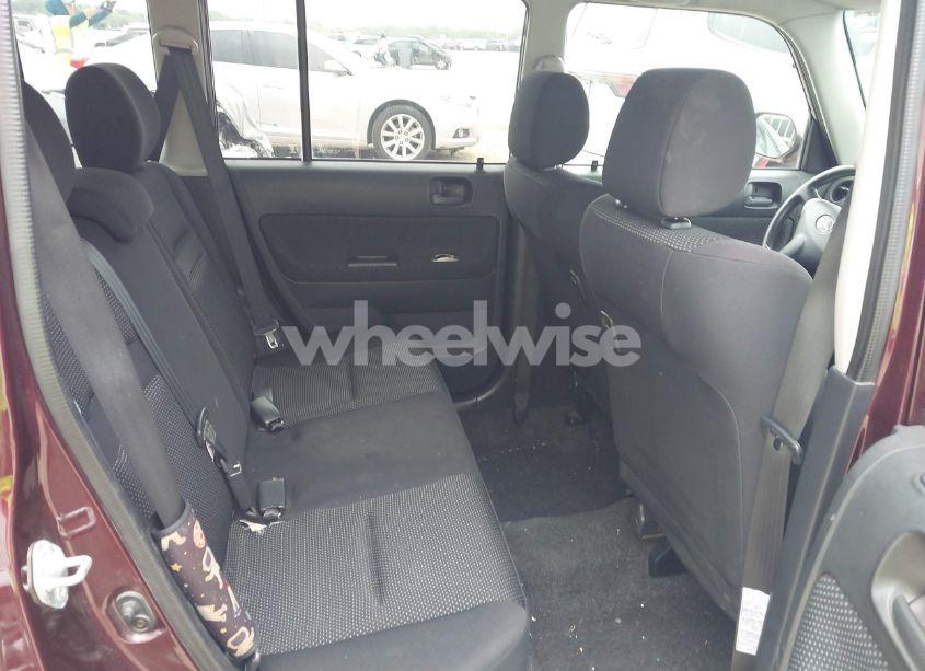 Photo 8 of 2005 Scion Xb N/A (VIN JTLKT324450219895)