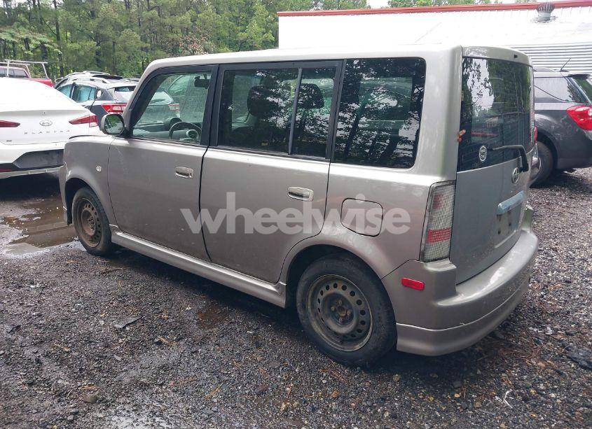 Photo 3 of 2005 Scion Xb N/A (VIN JTLKT324754012202)