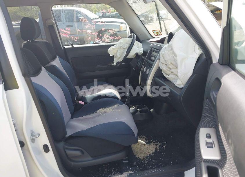 Photo 5 of 2006 Scion Xb N/A (VIN JTLKT334164044417)