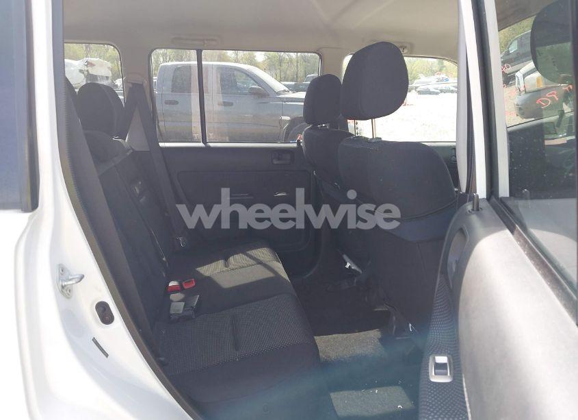 Photo 8 of 2006 Scion Xb N/A (VIN JTLKT334164044417)