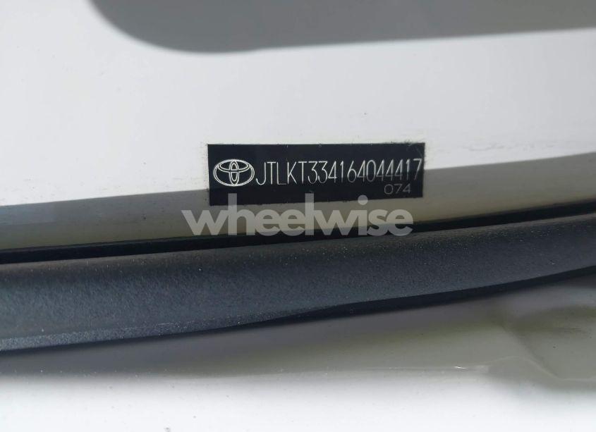 Photo 9 of 2006 Scion Xb N/A (VIN JTLKT334164044417)