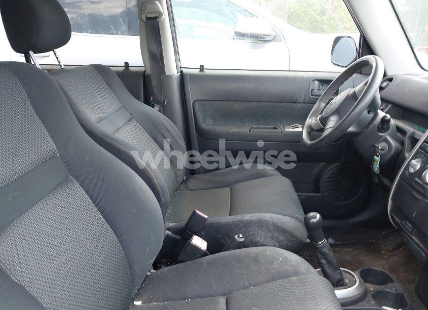 Photo 5 of 2006 Scion Xb N/A (VIN JTLKT334764107360)