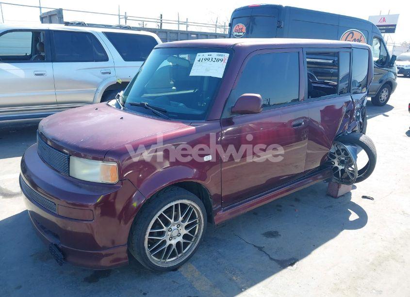 Photo 2 of 2005 Scion Xb N/A (VIN JTLKT334X50179370)