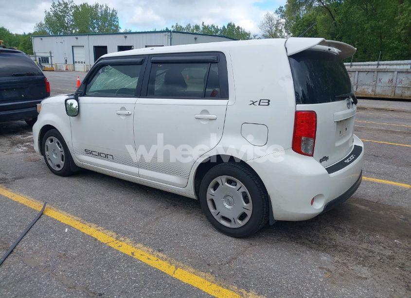 Photo 3 of 2014 Scion Xb RELEASE SERIES (VIN JTLZE4FE0EJ053340)