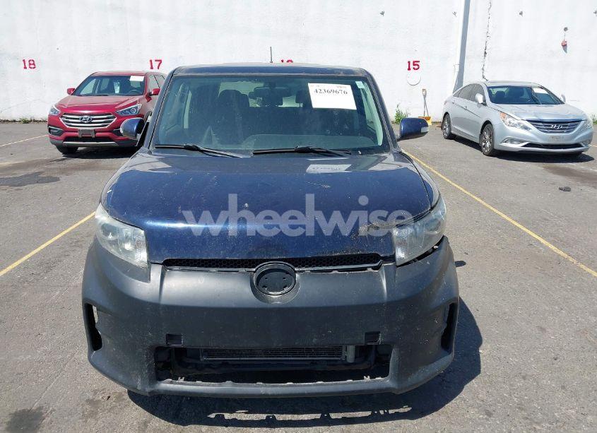 Photo 12 of 2015 Scion Xb N/A (VIN JTLZE4FE0FJ067711)