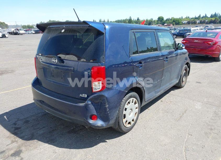 Photo 4 of 2015 Scion Xb N/A (VIN JTLZE4FE0FJ067711)