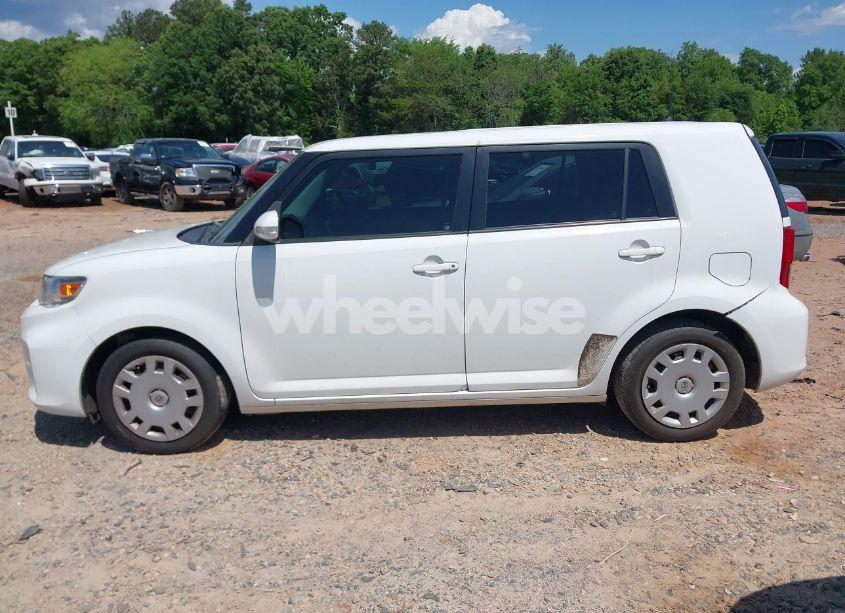 Photo 15 of 2014 Scion Xb N/A (VIN JTLZE4FE3EJ062310)