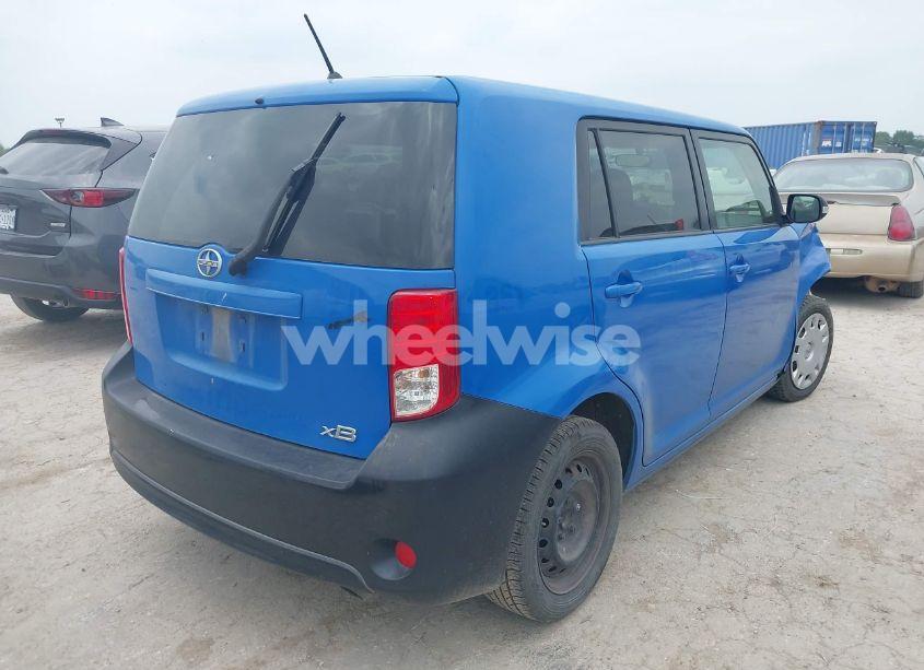 Photo 4 of 2015 Scion Xb N/A (VIN JTLZE4FE3FJ076080)