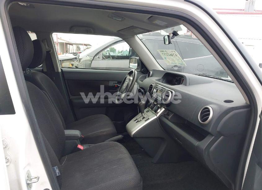 Photo 5 of 2010 Scion Xb RELEASE SERIES 7.0 (VIN JTLZE4FE5A1114062)