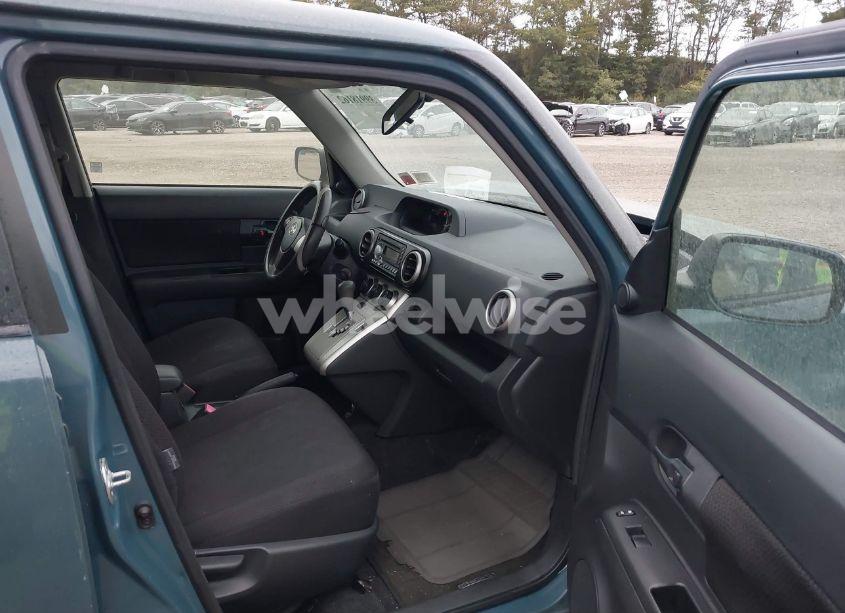 Photo 5 of 2010 Scion Xb N/A (VIN JTLZE4FE5A1114983)