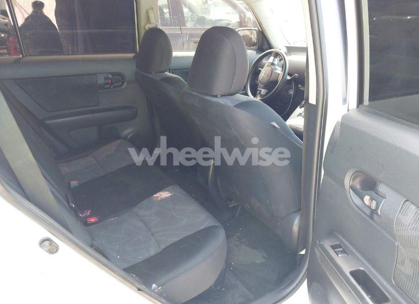 Photo 8 of 2011 Scion Xb N/A (VIN JTLZE4FE5B1130635)