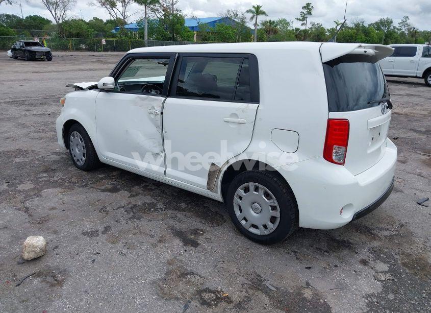 Photo 3 of 2015 Scion Xb N/A (VIN JTLZE4FE7FJ077927)