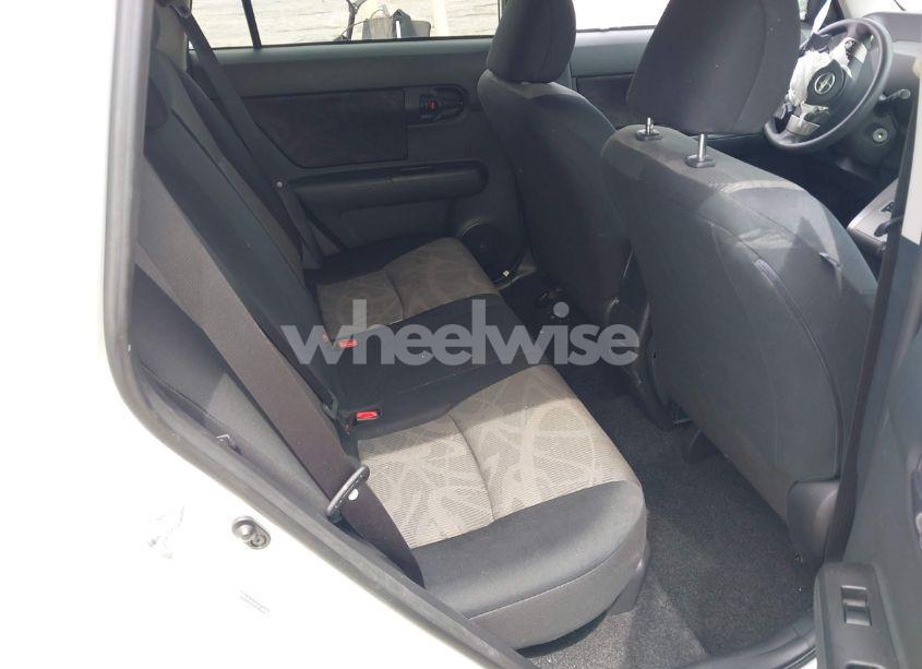 Photo 8 of 2015 Scion Xb N/A (VIN JTLZE4FE7FJ077927)