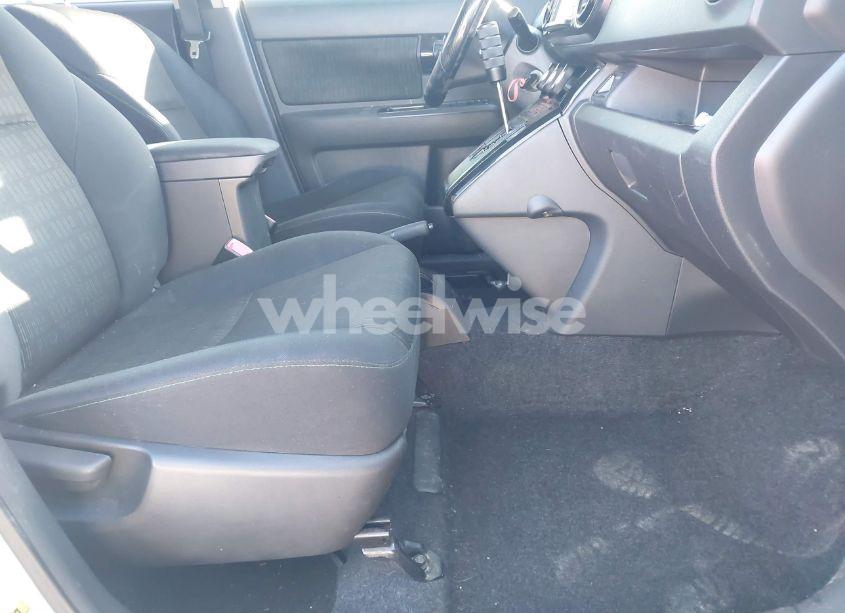 Photo 5 of 2014 Scion Xb RELEASE SERIES (VIN JTLZE4FE8EJ060553)