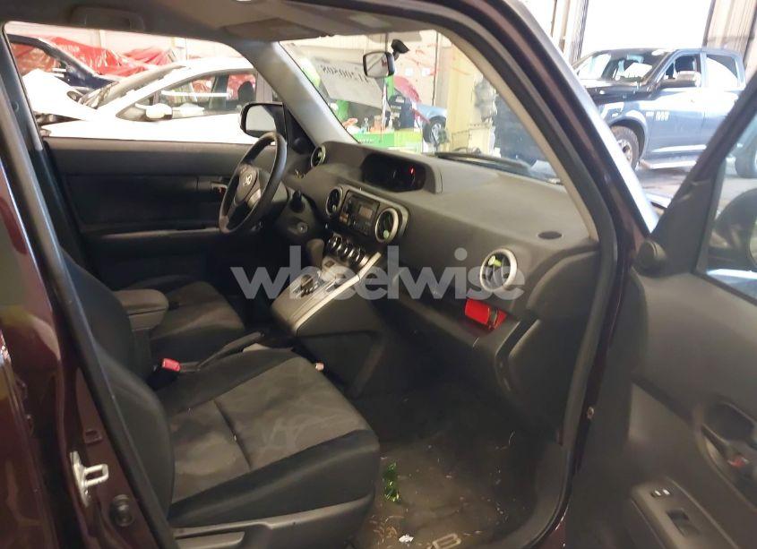Photo 5 of 2013 Scion Xb N/A (VIN JTLZE4FE9DJ039208)