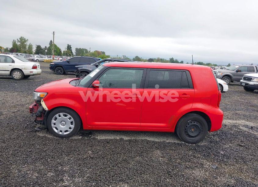 Photo 15 of 2015 Scion Xb N/A (VIN JTLZE4FE9FJ076410)