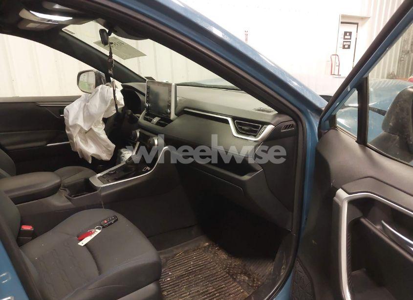 Photo 5 of 2022 Toyota Rav4 HYBRID SE (VIN JTM16RFV5ND050578)