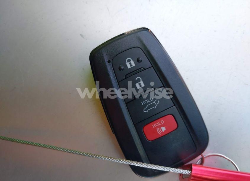 Photo 11 of 2022 Toyota Rav4 HYBRID SE (VIN JTM16RFV7ND062263)