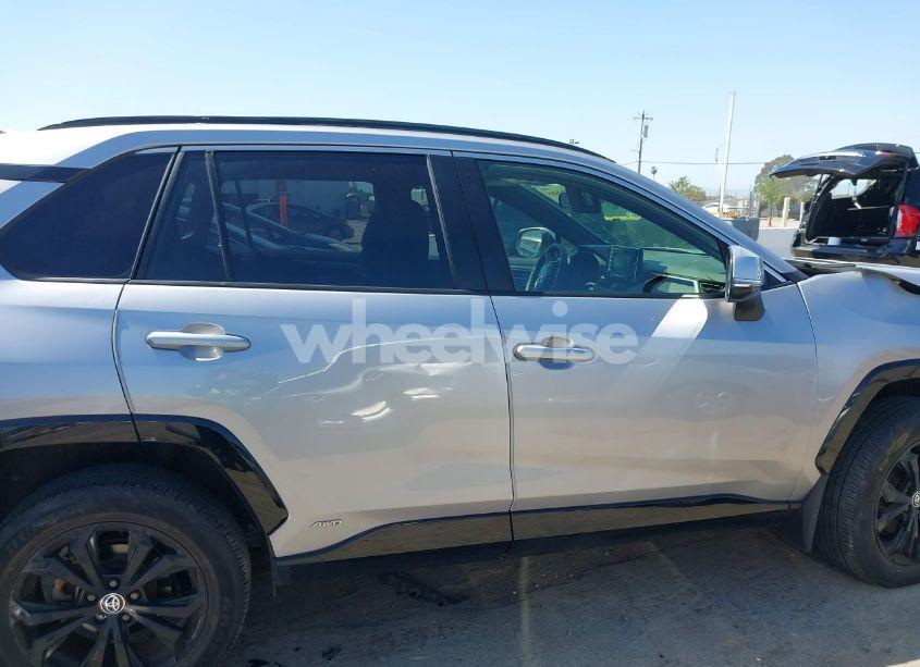 Photo 14 of 2022 Toyota Rav4 HYBRID SE (VIN JTM16RFV7ND062263)