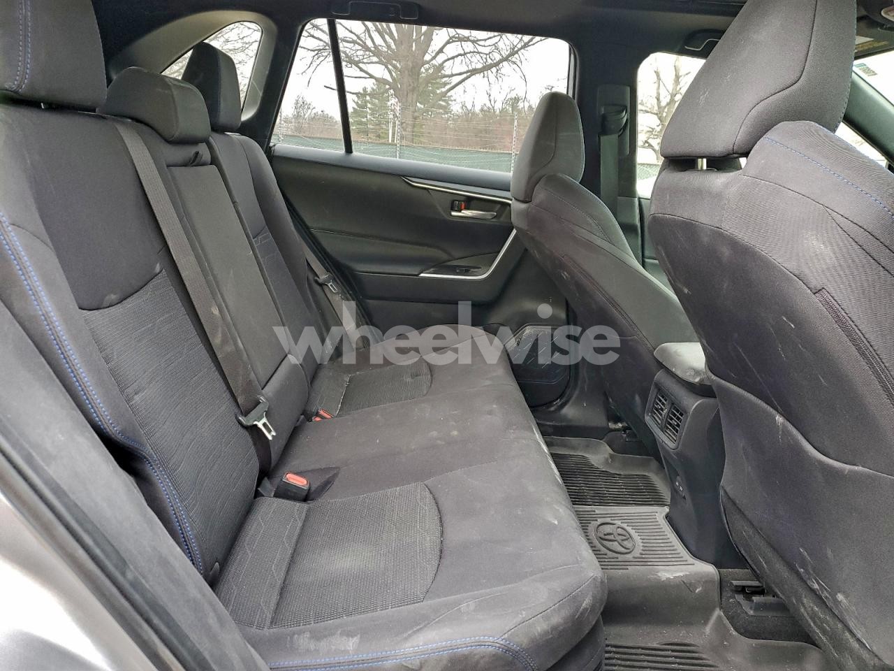 Photo 10 of 2023 TOYOTA RAV4 SE (VIN JTM16RFV9PD102944)