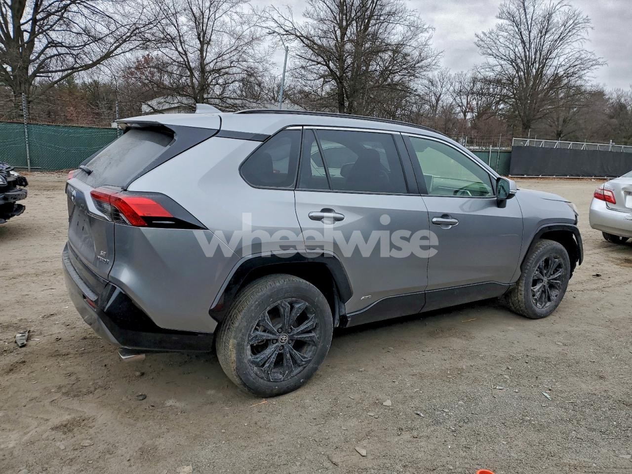 Photo 3 of 2023 TOYOTA RAV4 SE (VIN JTM16RFV9PD102944)