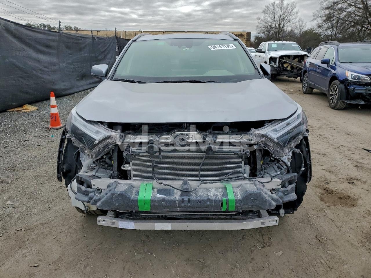 Photo 5 of 2023 TOYOTA RAV4 SE (VIN JTM16RFV9PD102944)