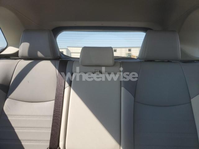 Photo 7 of 2020 TOYOTA RAV4 XLE PREMIUM (VIN JTMA1RFV2LD051473)