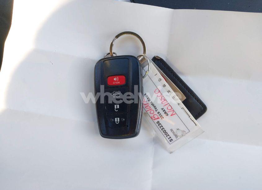 Photo 11 of 2019 Toyota Rav4 XLE PREMIUM (VIN JTMA1RFV6KD517369)