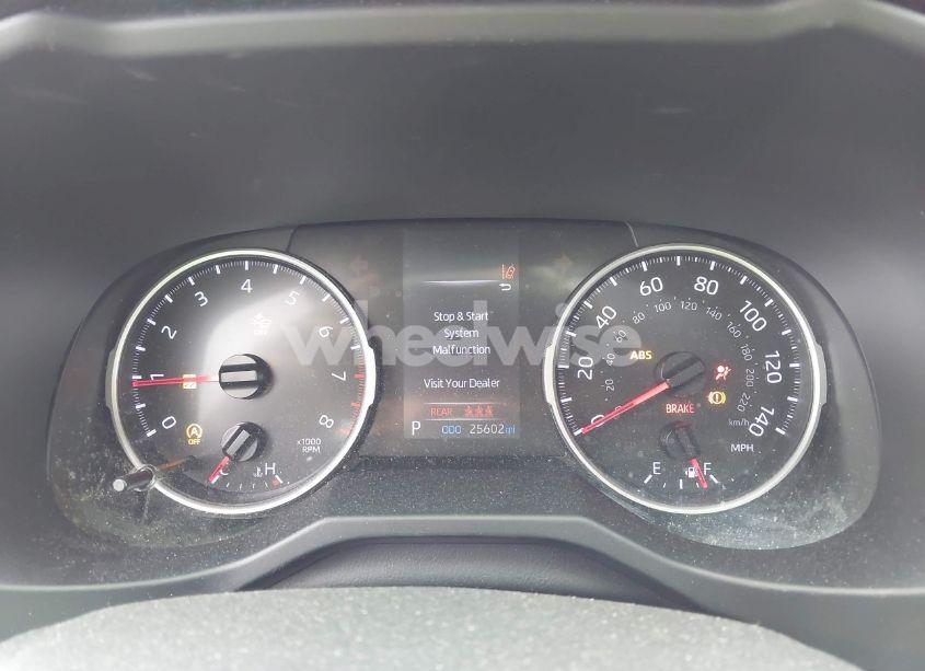 Photo 7 of 2021 Toyota Rav4 XLE PREMIUM (VIN JTMA1RFV8MD069137)